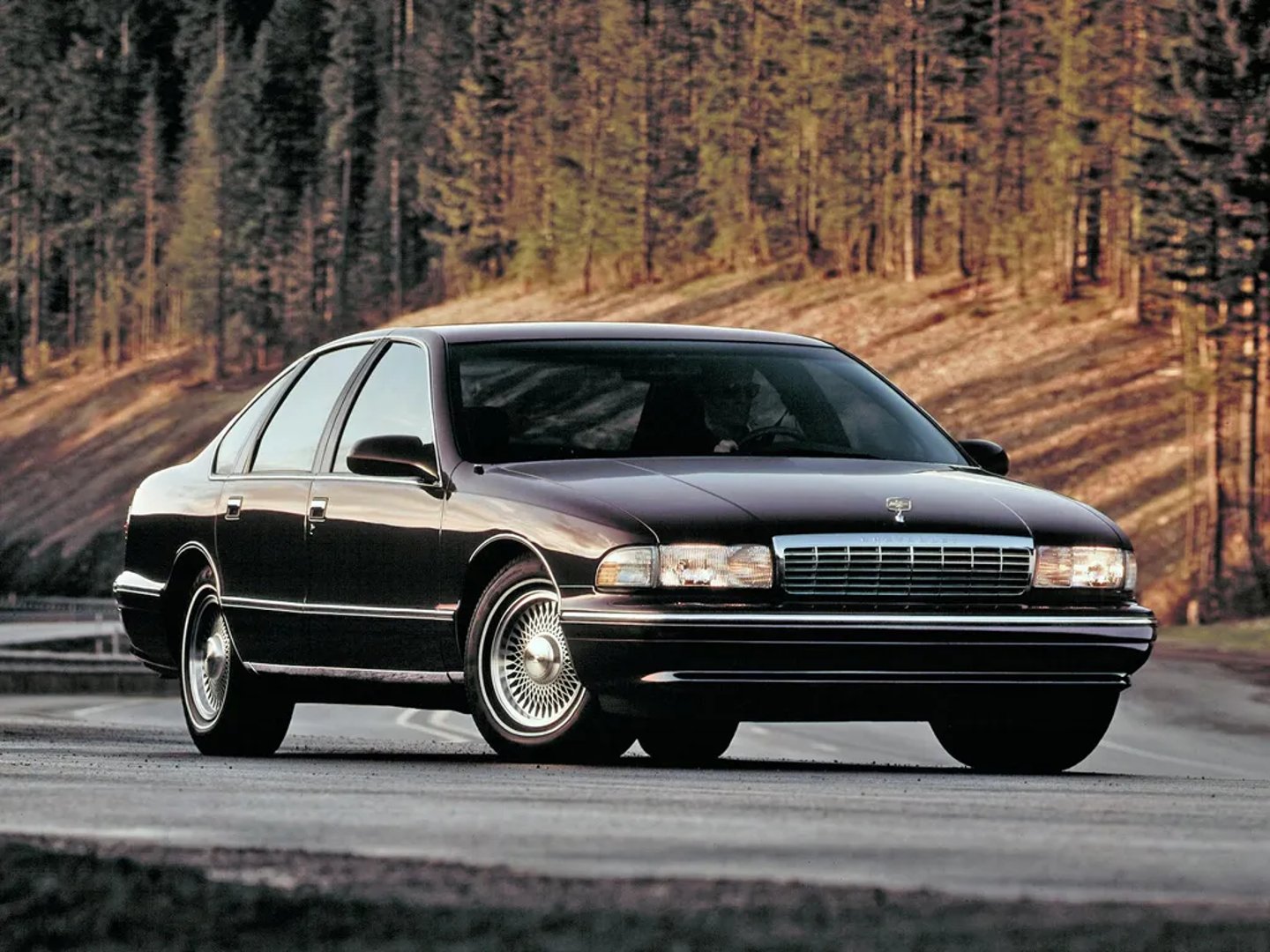 Chevrolet_Caprice_4_generation__Sedan__3.jpg