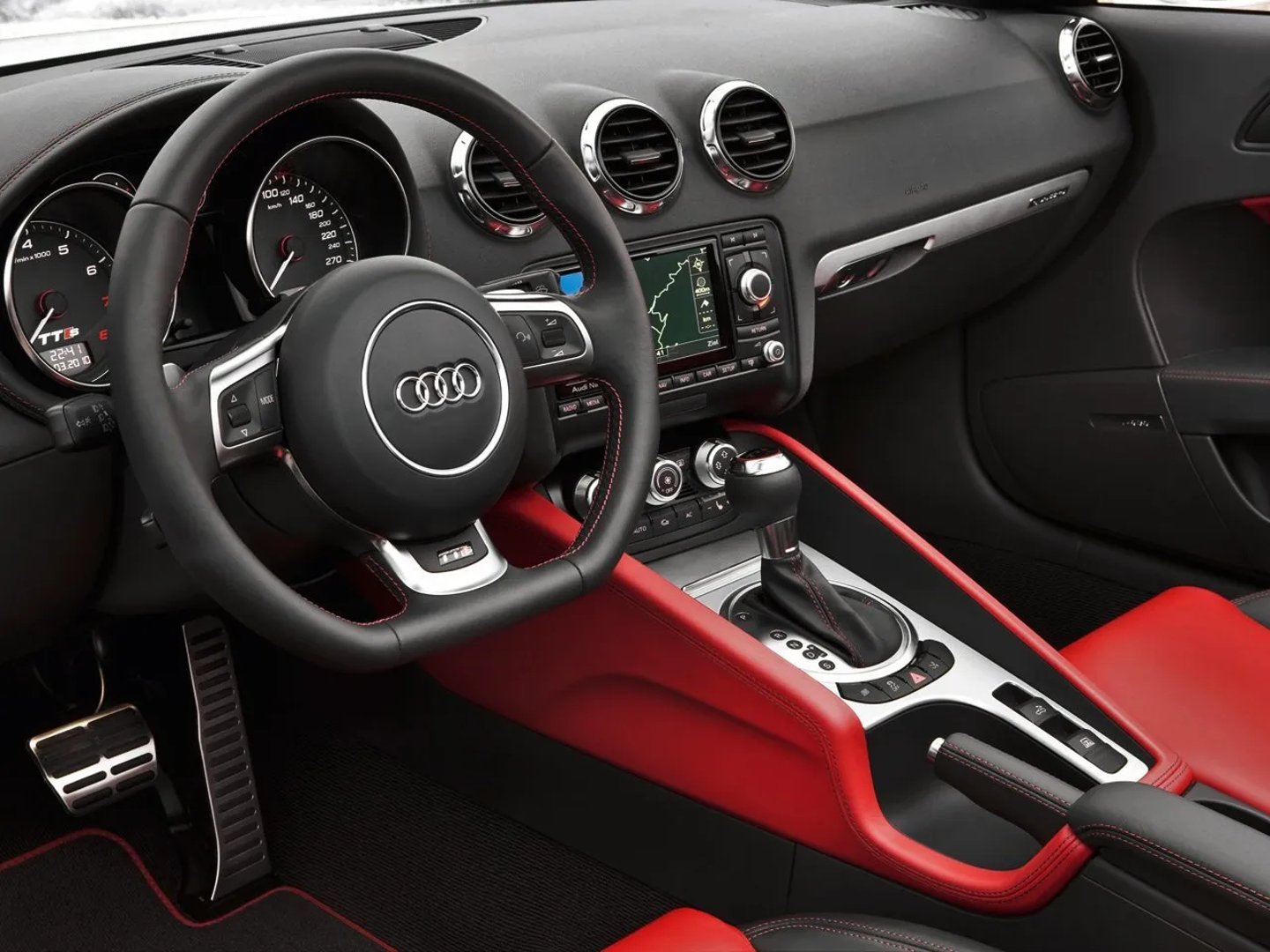 Audi_TTS_2_generation__Roadster__8.jpg