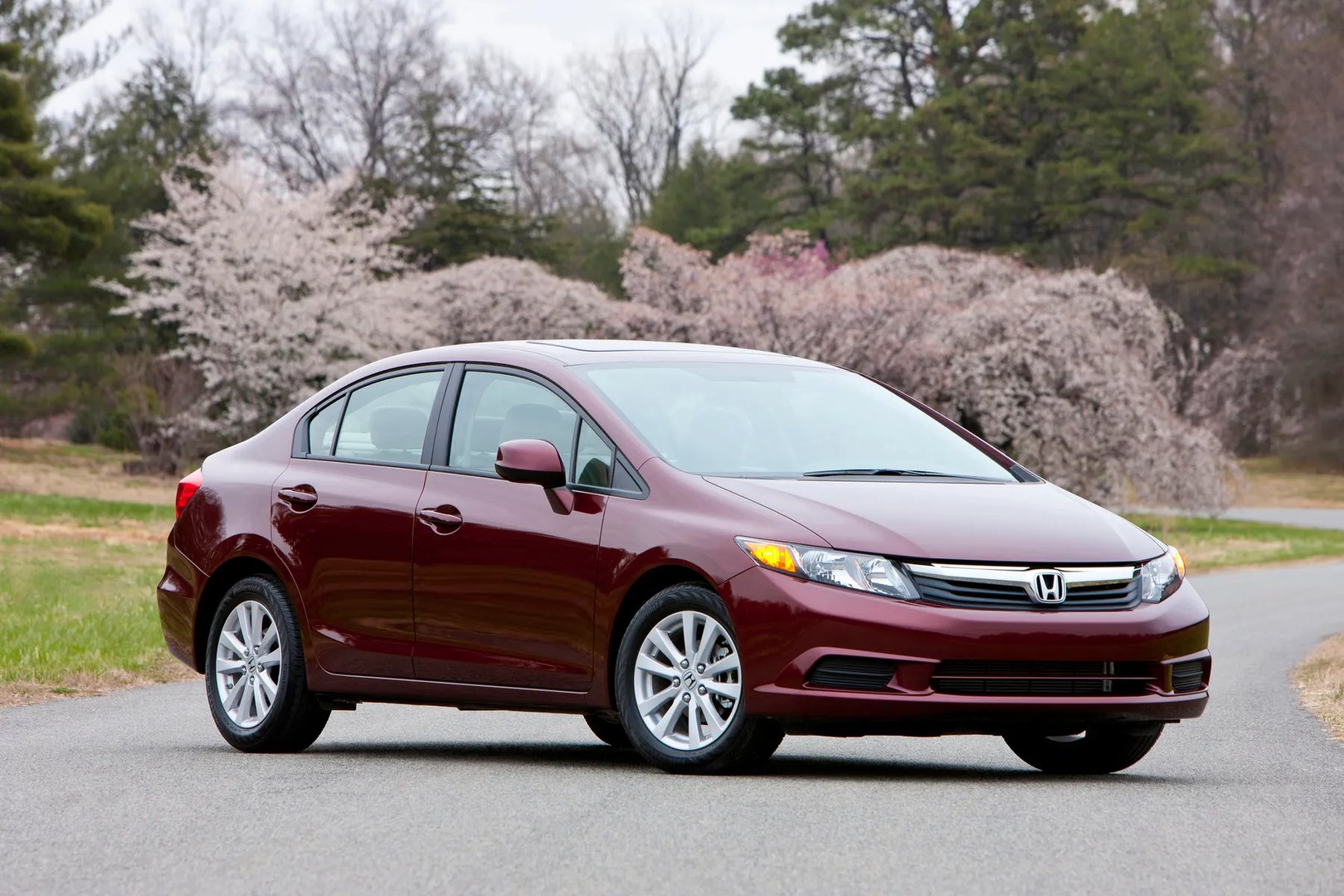 Honda_Civic_(USA)_9_generation__Sedan__8.jpg