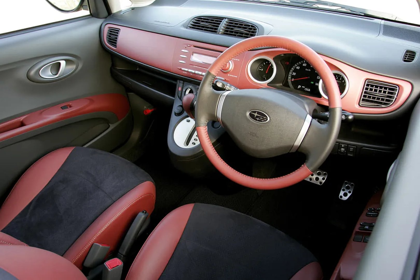 Subaru_R1_1_generation__Mini_3-doors__13.jpg