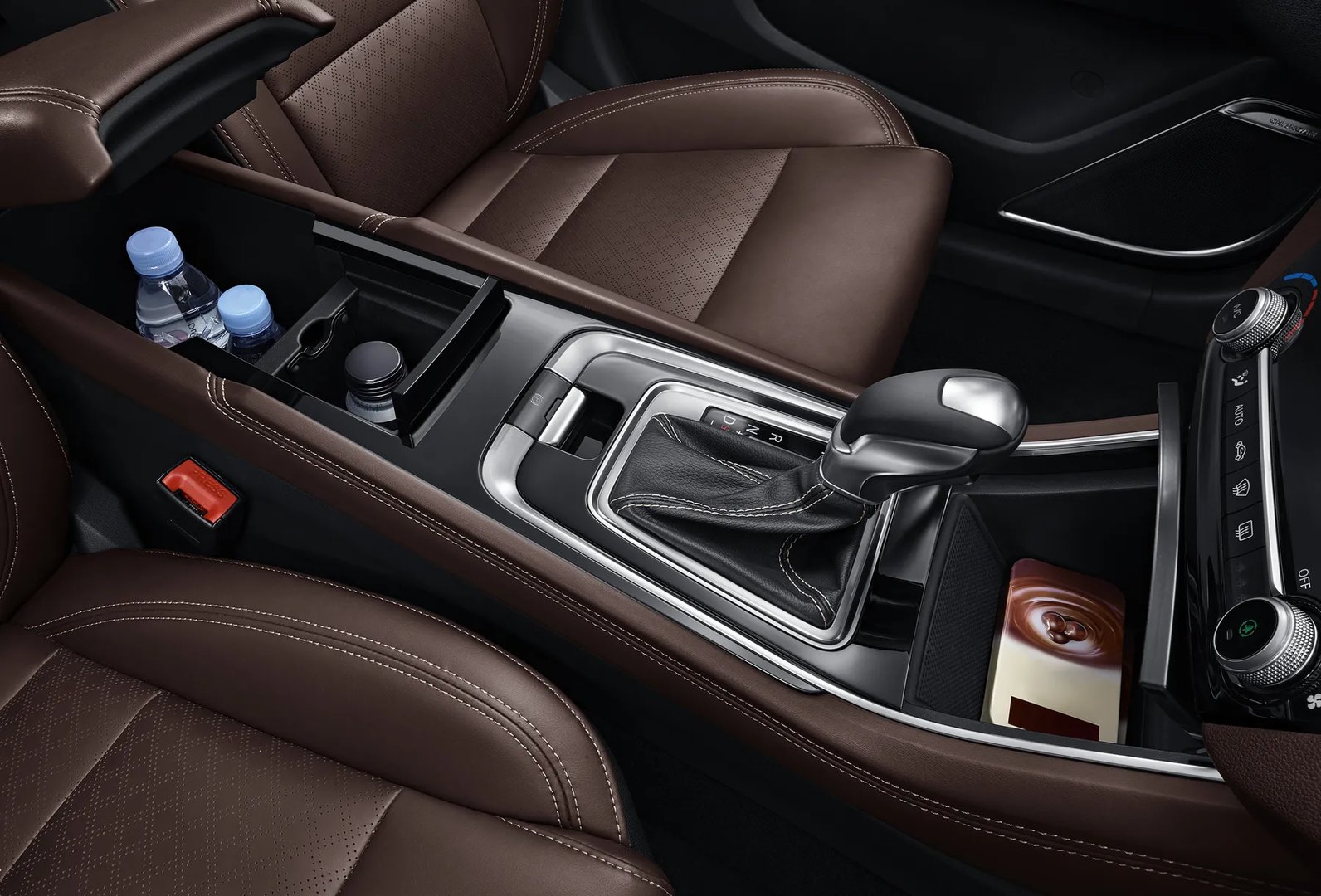 Changan_Eado_1_generation_restyling__Sedan__13.jpg