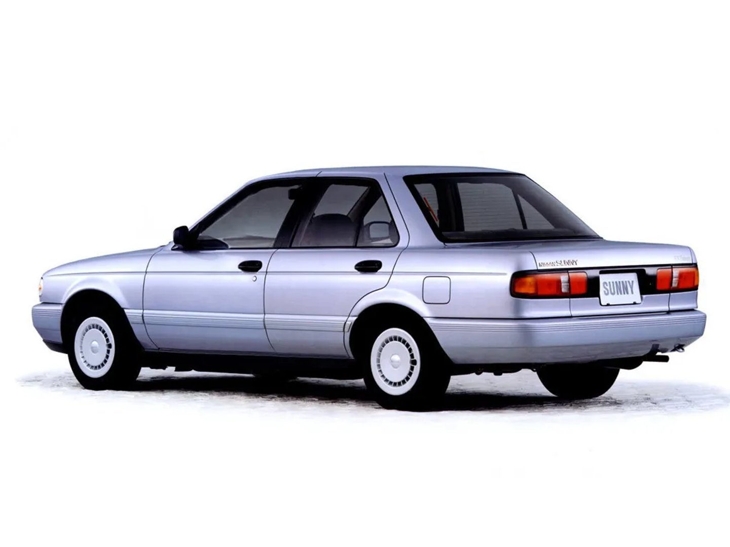 Nissan_Sunny_7_generation__Sedan__3.jpg
