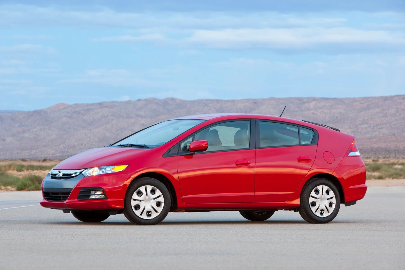 Honda_Insight_2_generation_restyling__Hatchback_5-door__1.jpg