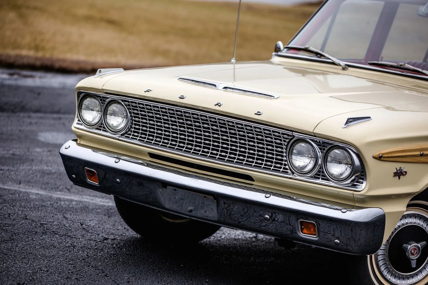 Ford_Fairlane_4_generation__Estate_5-door__5.jpg