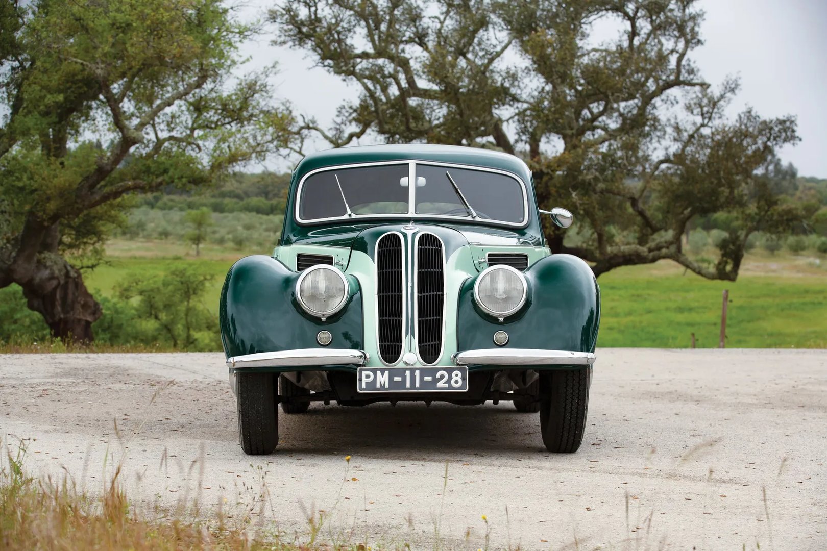 BMW_327_1_generation__Coupe__4.jpg