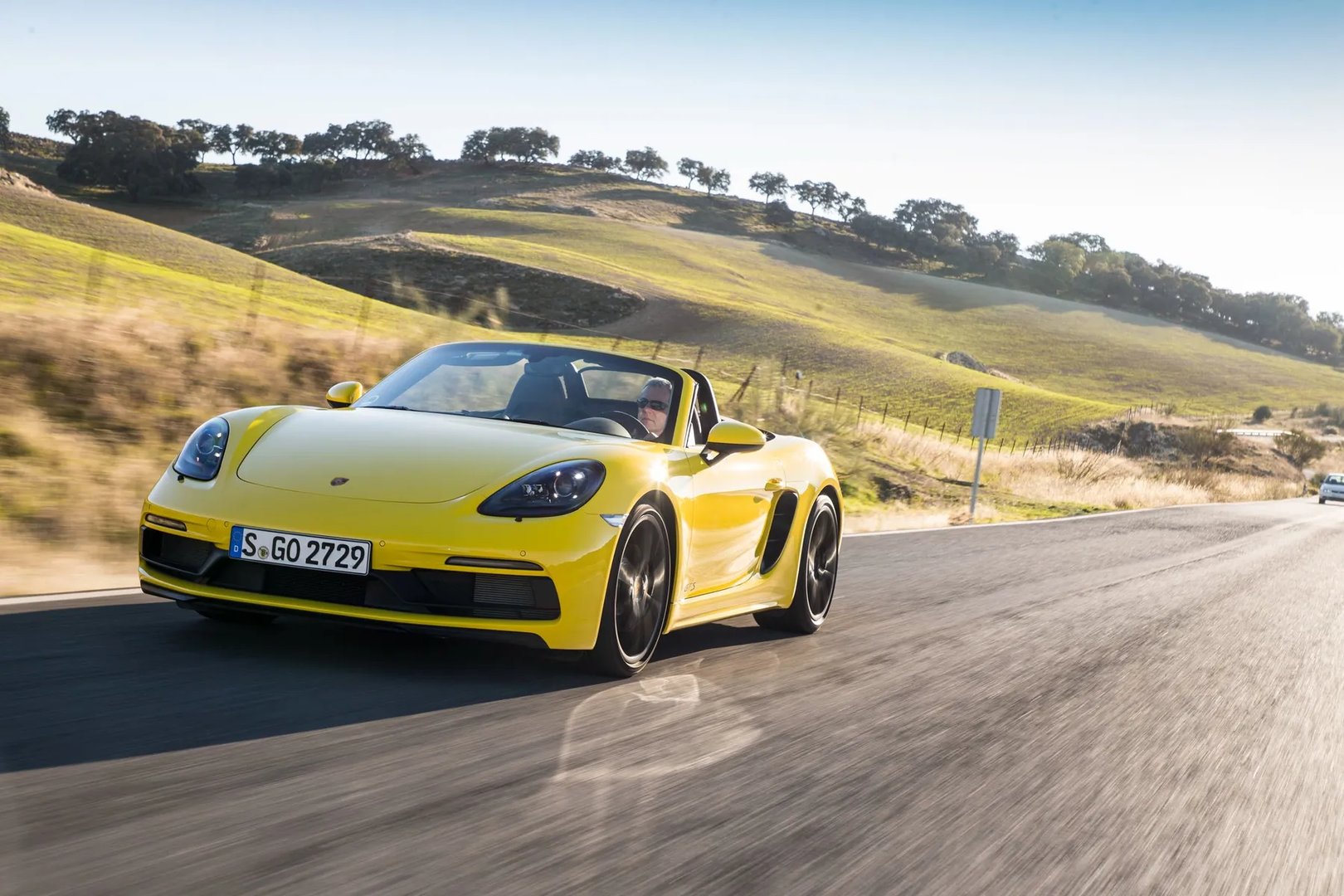 Porsche_718_Boxster_4_generation__Roadster__5.jpg