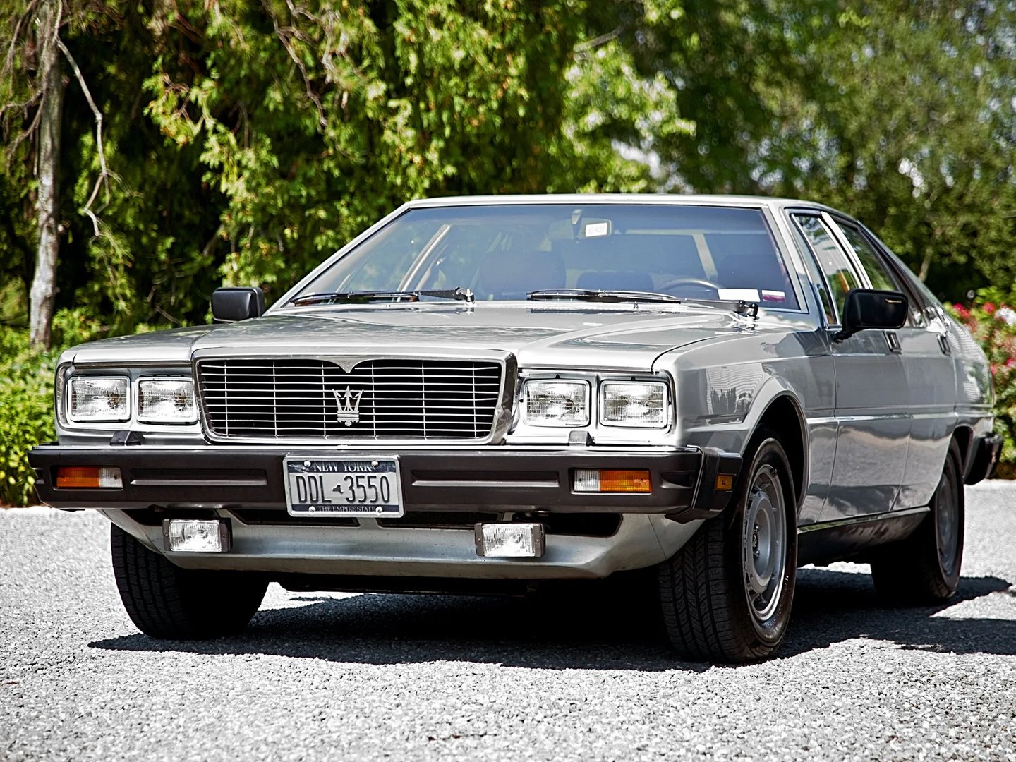 Maserati_Quattroporte_3_generation__Sedan__4.jpg