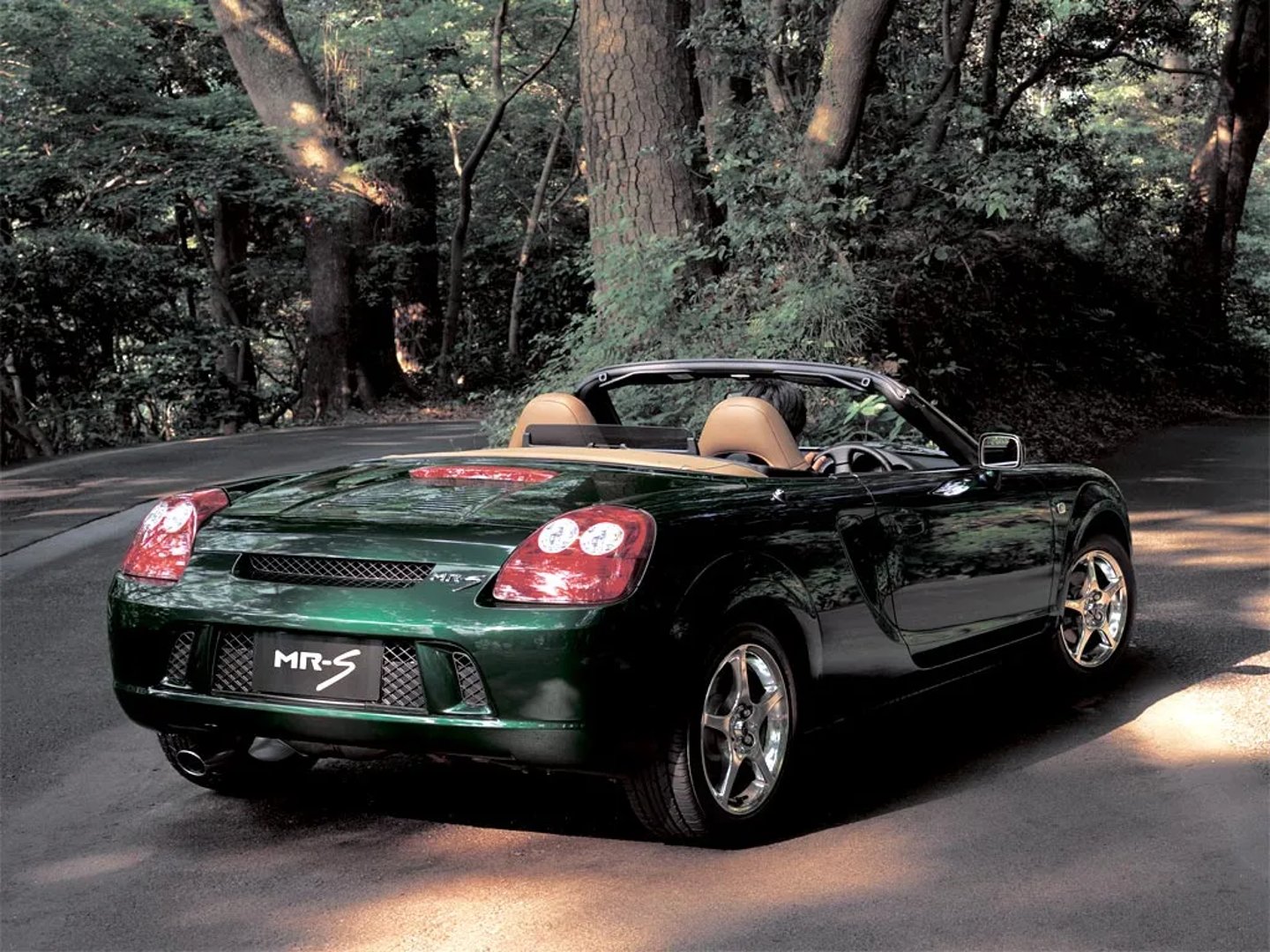 Toyota_MR-S_1_generation_restyling__Roadster__6.jpg