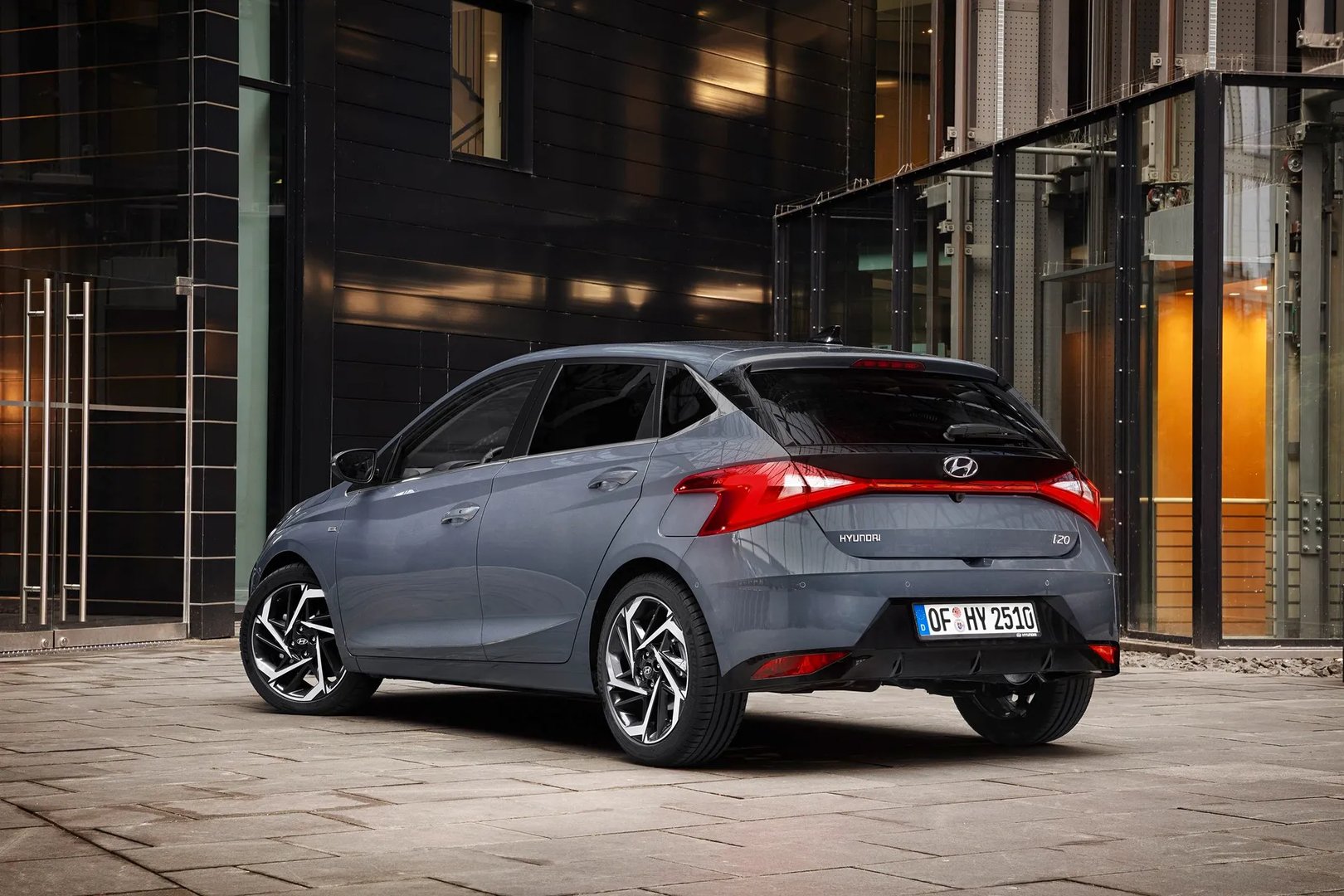 Hyundai_i20_3_generation__Mini_5-doors__8.jpg