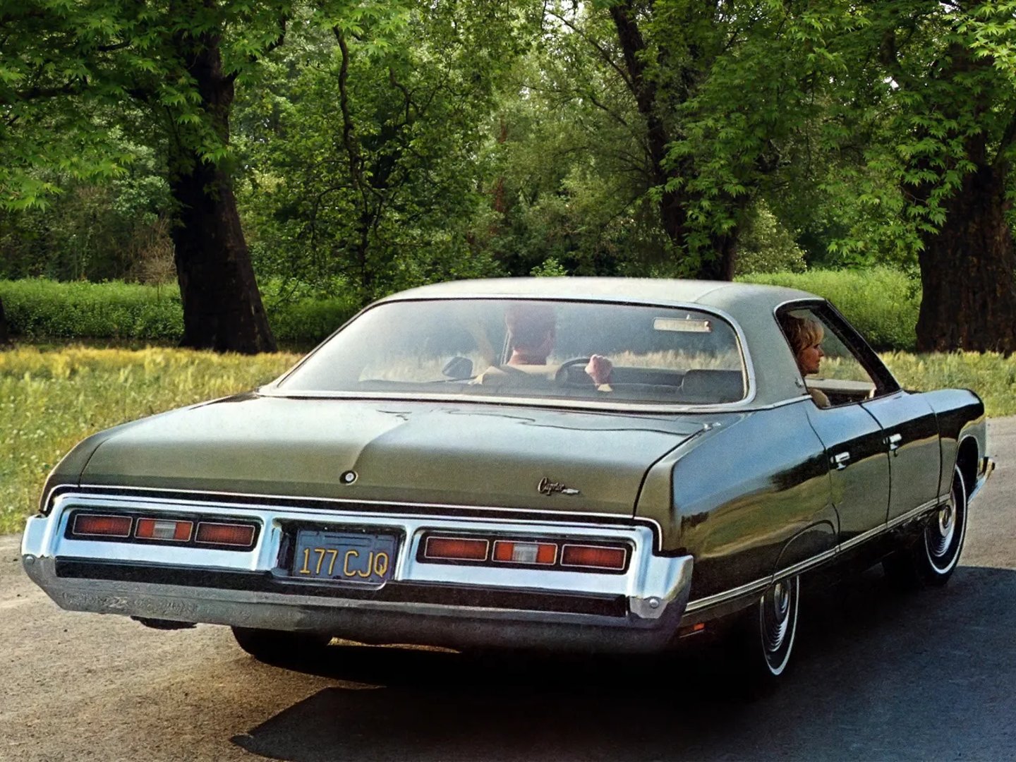 Chevrolet_Caprice_2_generation__Sedan_Hardtop__4.jpg