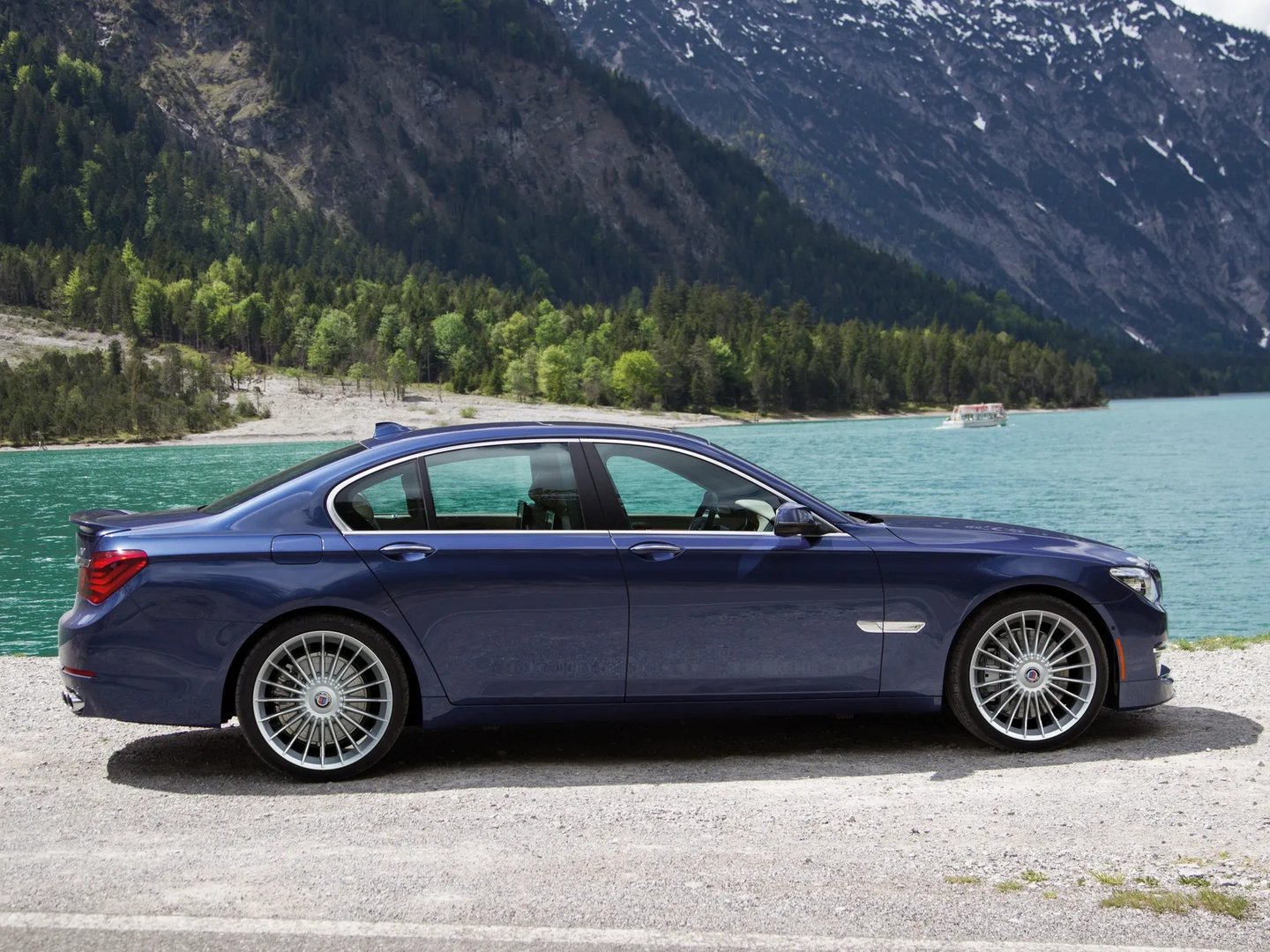 Alpina_B7_5_generation_restyling__Sedan__2.jpg