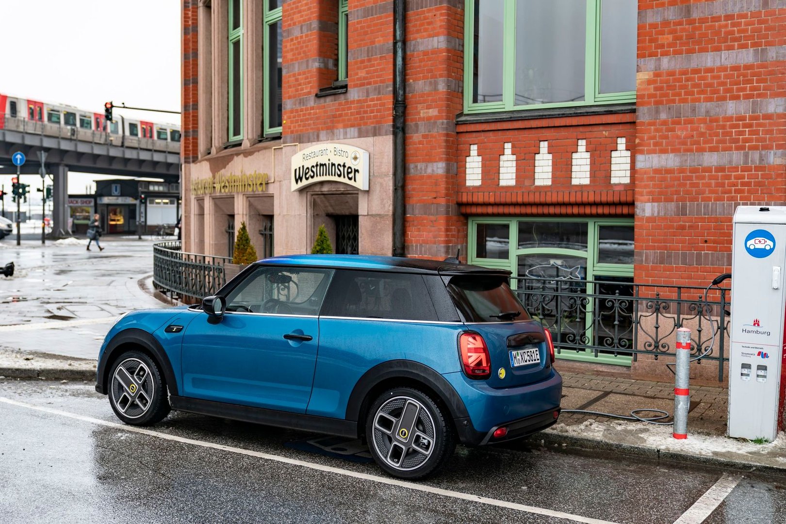 mini_Cooper_3_generation_restyling_2__Mini_3-doors__22.jpg
