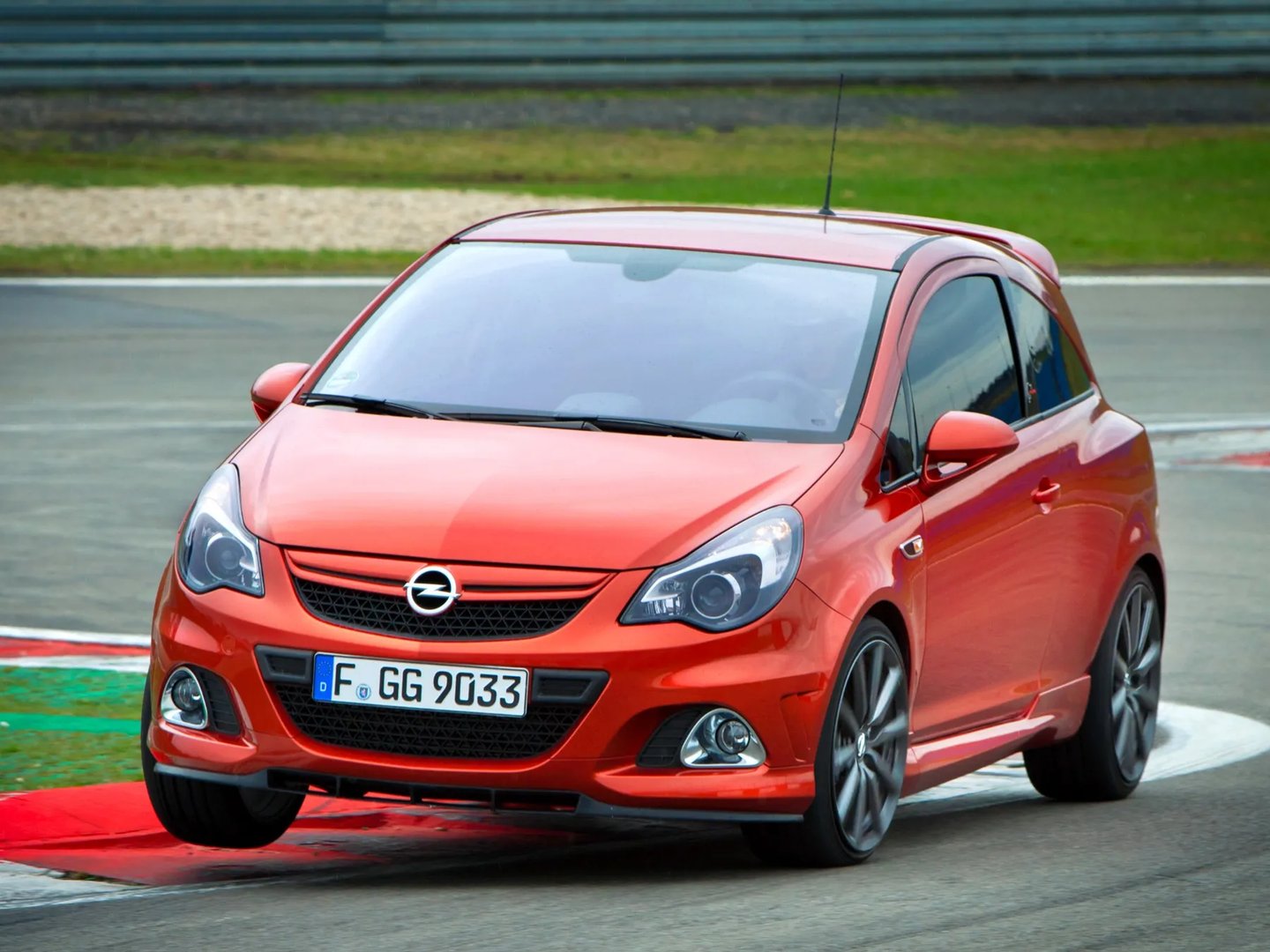 4 generation, restyling 2 