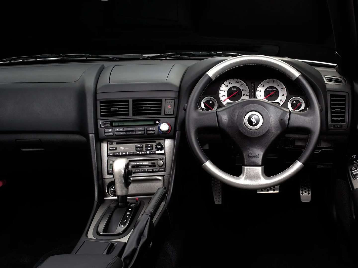 Nissan_Skyline_10_generation__Coupe__12.jpg