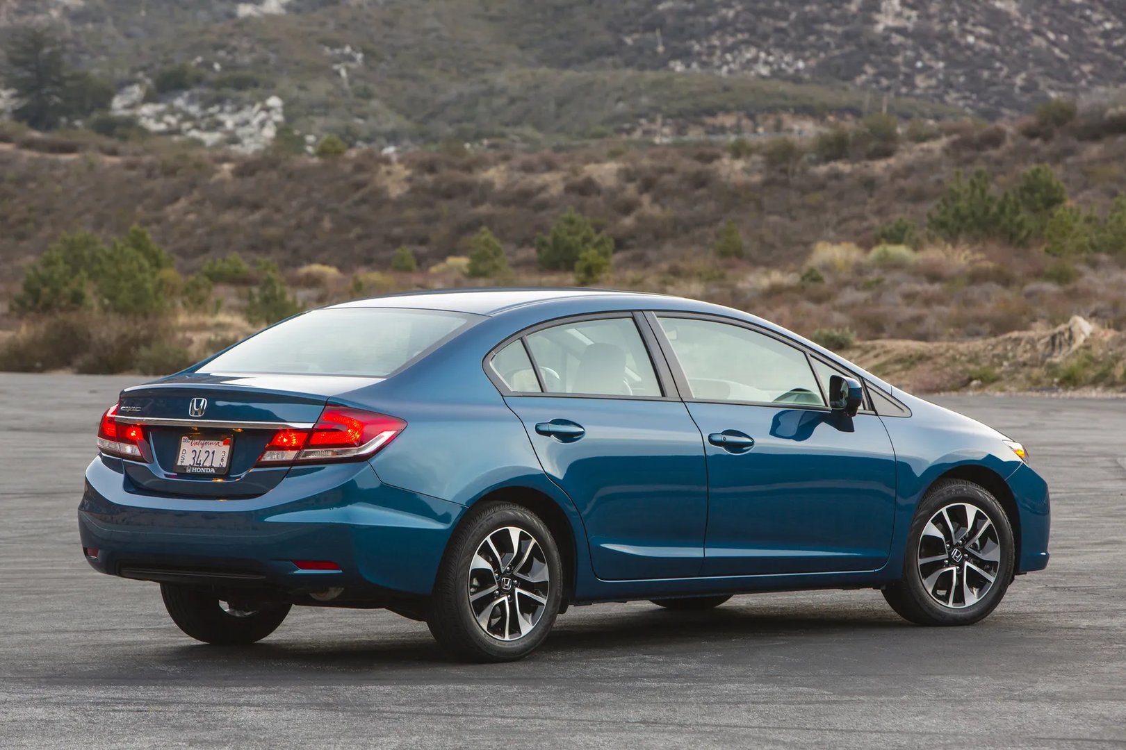 Honda_Civic_(USA)_9_generation_restyling__Sedan__5.jpg