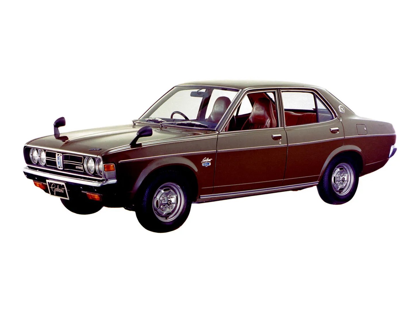 Mitsubishi_Galant_2_generation__Sedan__4.jpg
