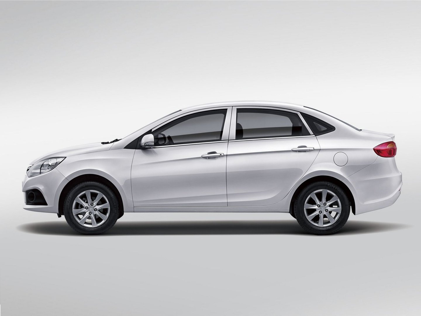 jac_J4_(Heyue_A30)_1_generation__Sedan__4.jpg