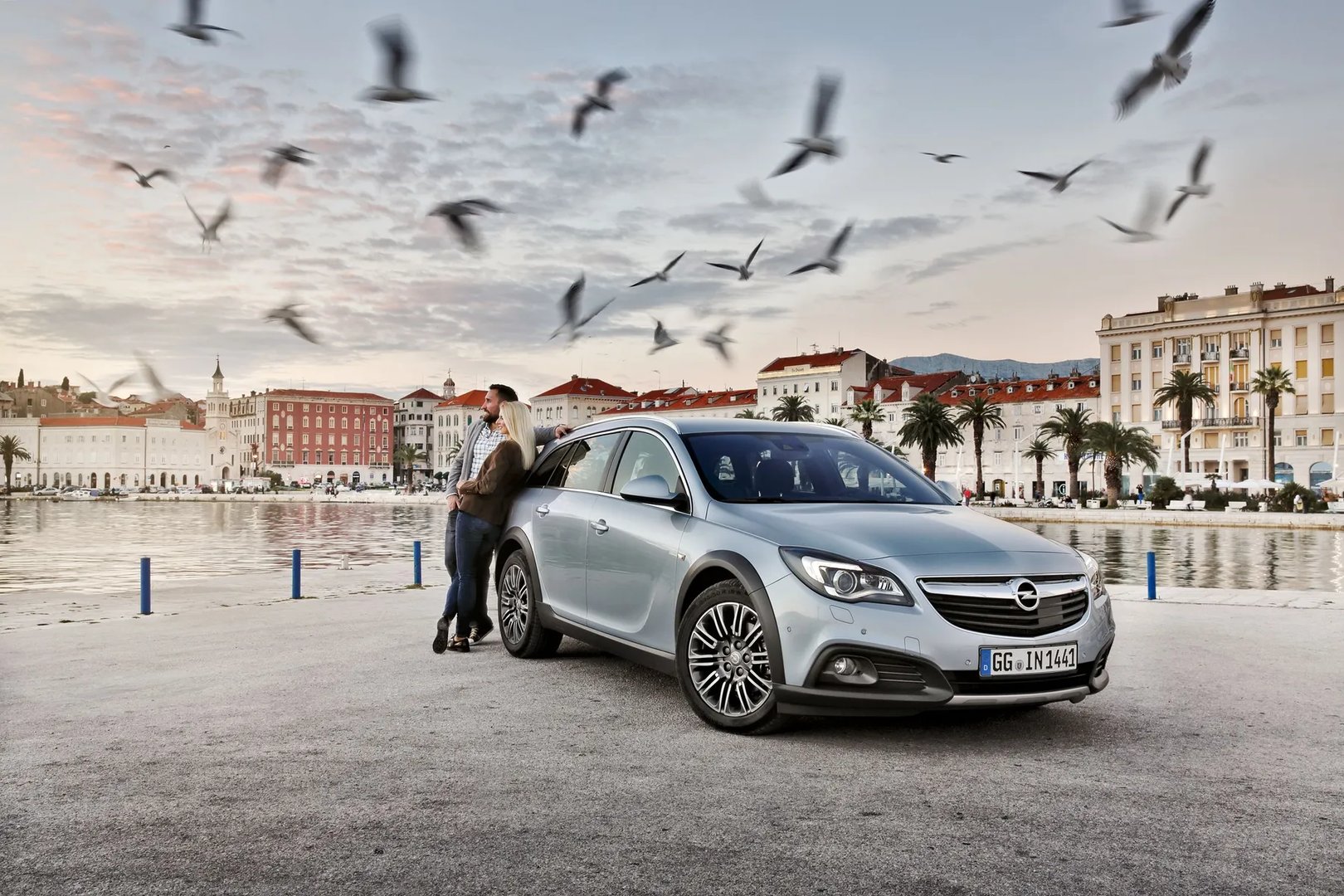 Opel_Insignia_1_generation_restyling__Estate_5-door__13.jpg