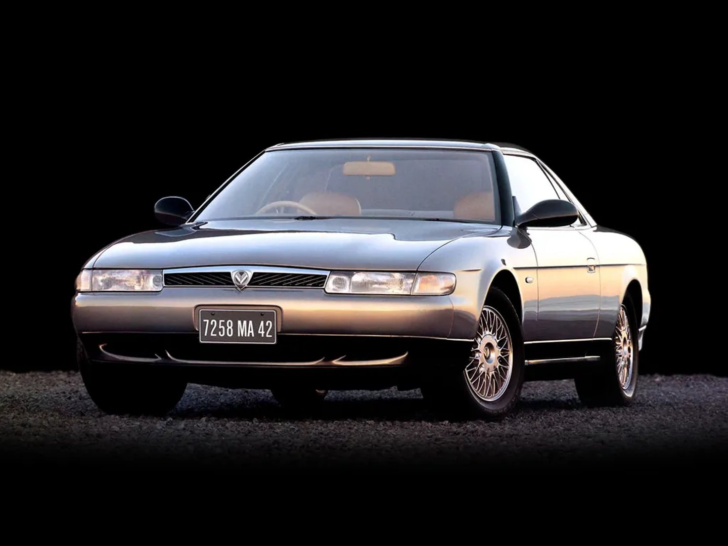 Mazda_Eunos_Cosmo_1_generation__Coupe__10.jpg