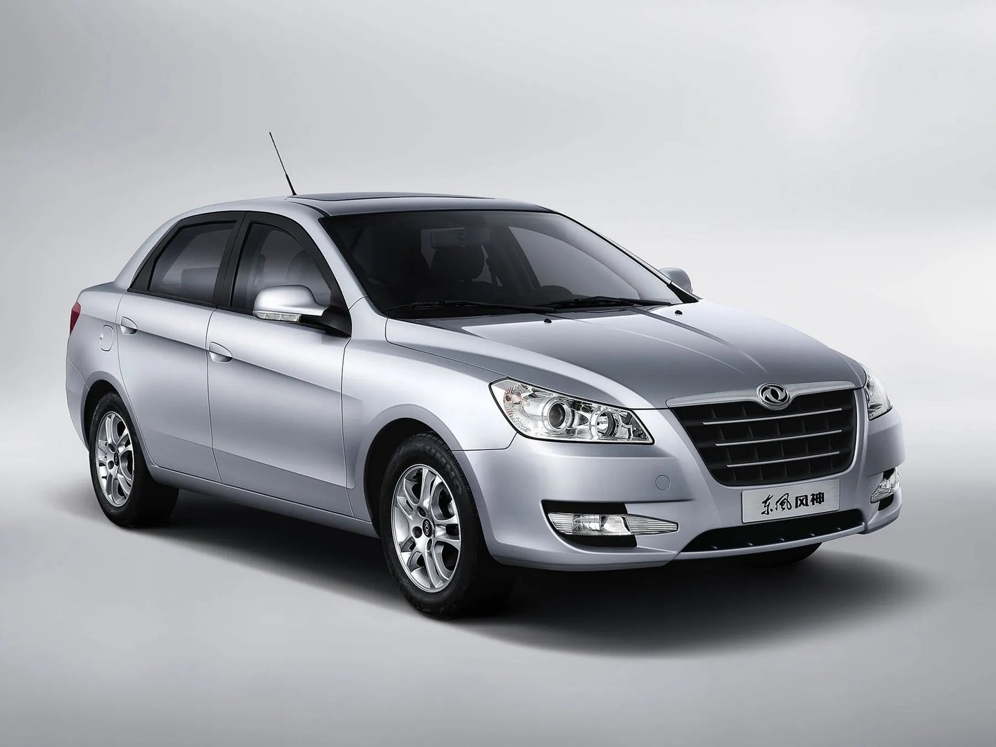 DongFeng_S30_1_generation__Sedan__2.jpg