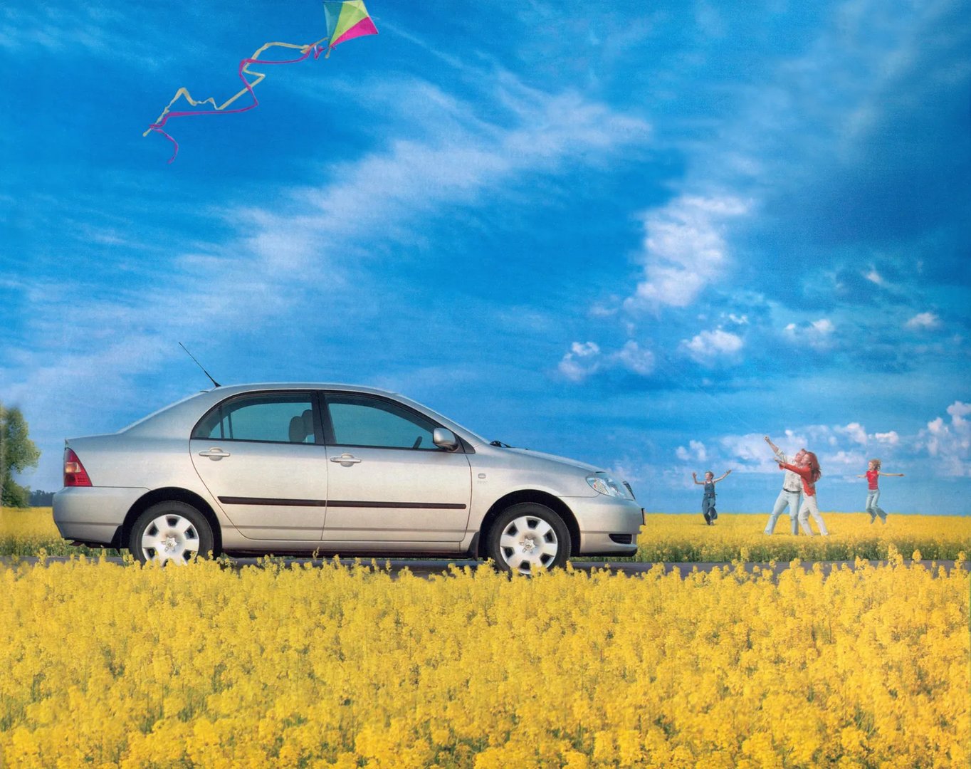 Toyota_Corolla_9_generation__Sedan__4.jpg