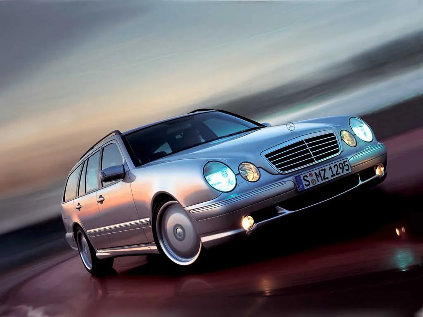S210  Estate 5-door