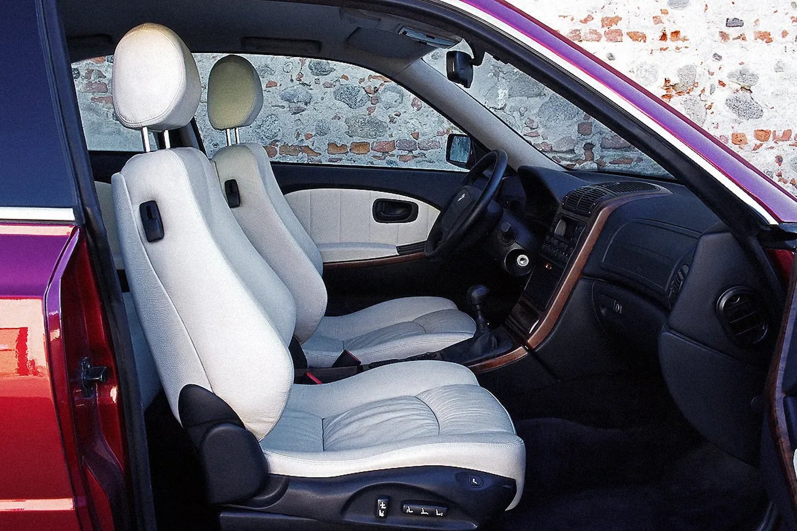 Lancia_Kappa_1_generation__Coupe__13.jpg