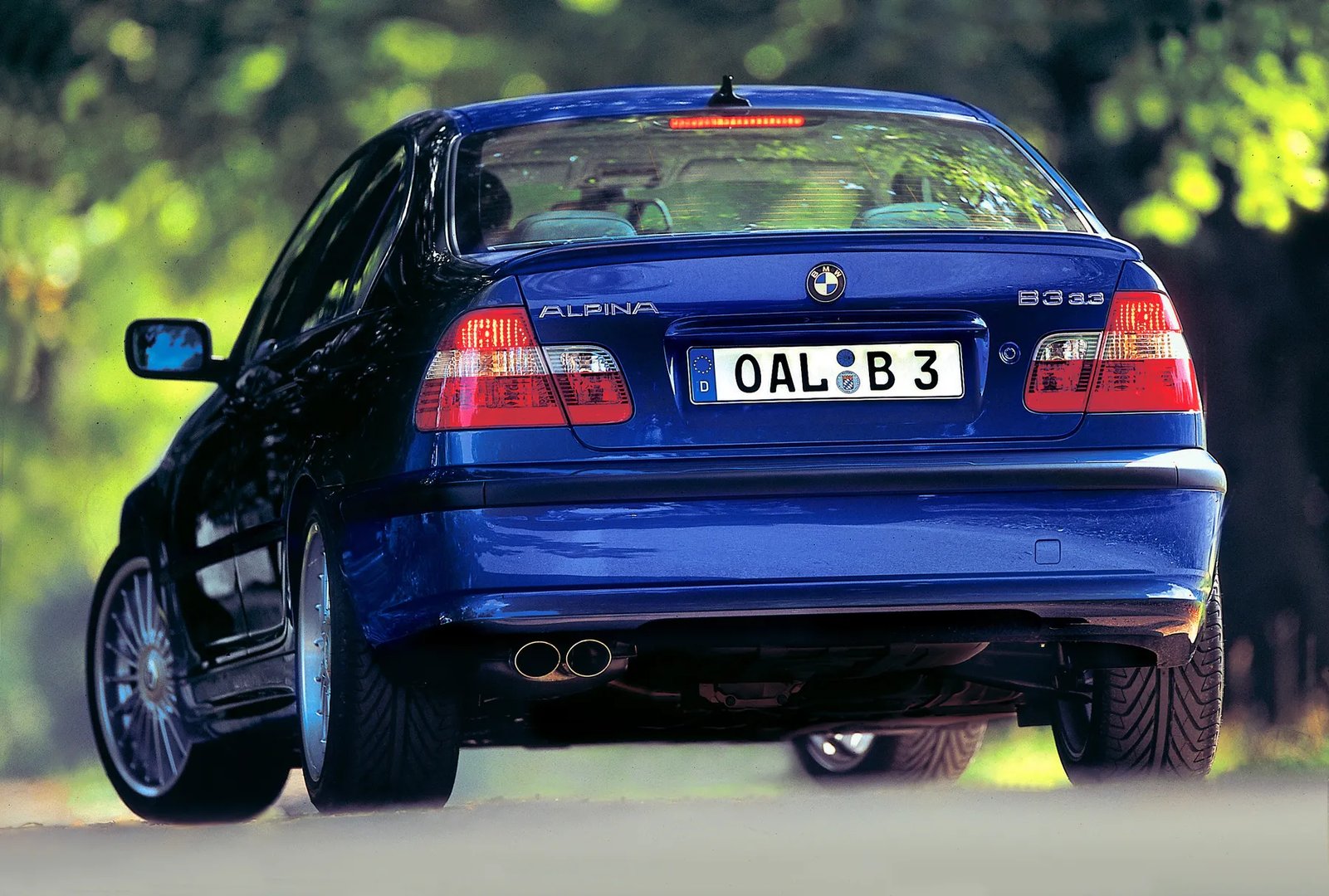 Alpina_B3_3_generation__Sedan__1.jpg