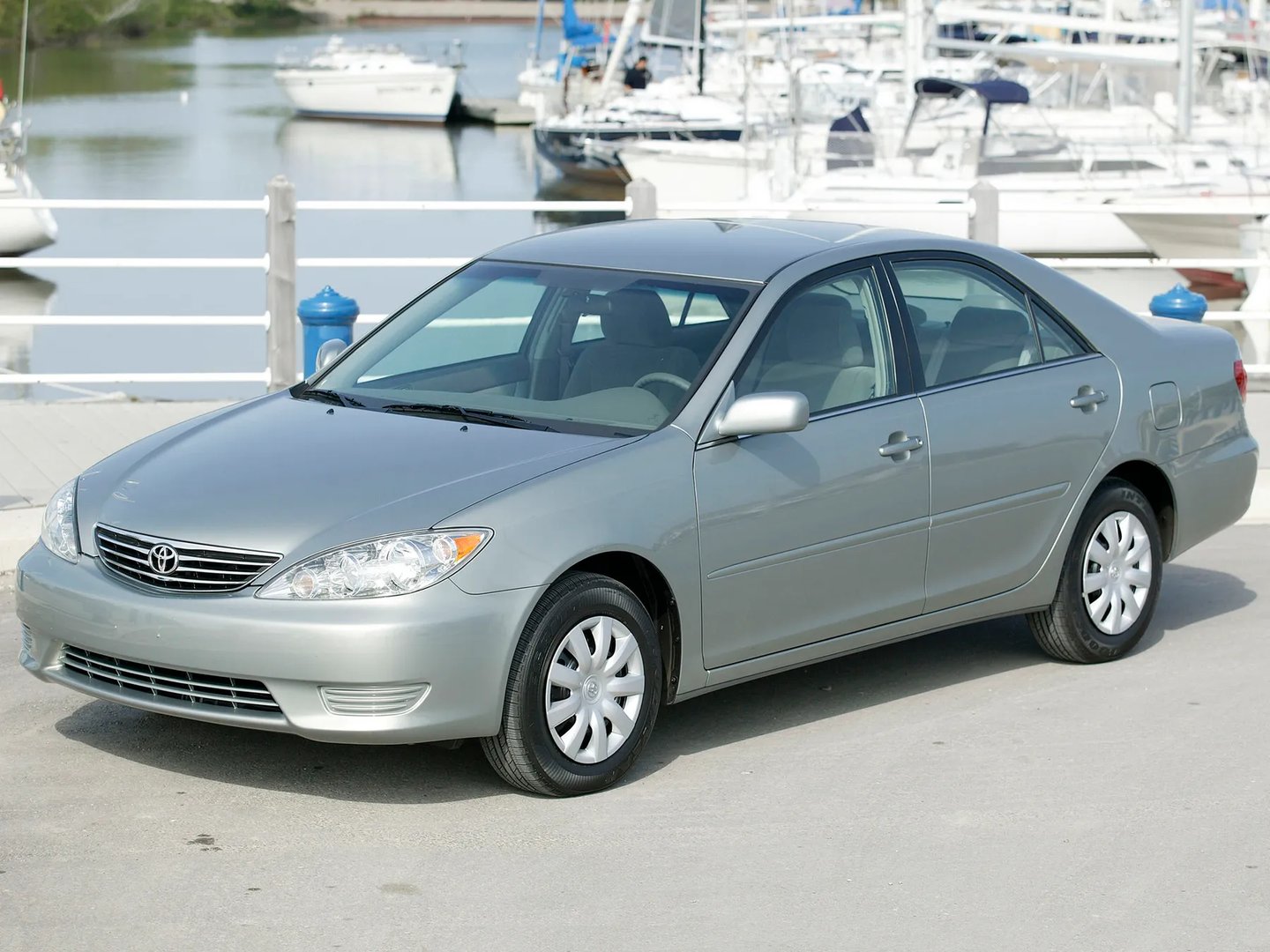 Toyota_Camry_6_generation_restyling__Sedan__4.jpg