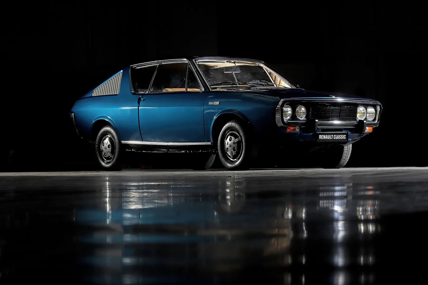 Renault_17_1_generation__Hatchback_3-door__8.jpg