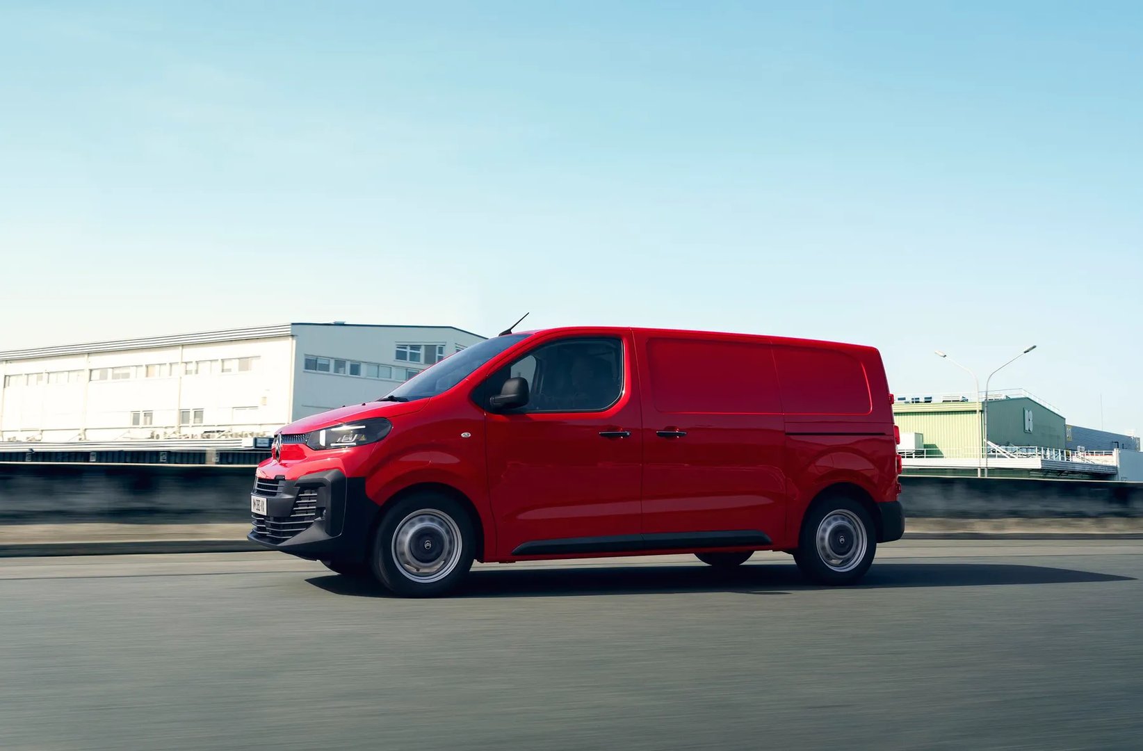 Citroen_Jumpy_3_generation_restyling__Van__4.jpg
