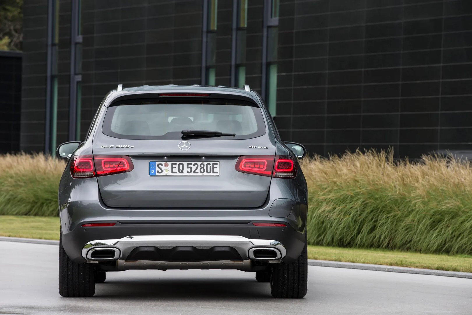 Mercedes_GLC_1_generation_restyling__SUV_5-doors__9.jpg