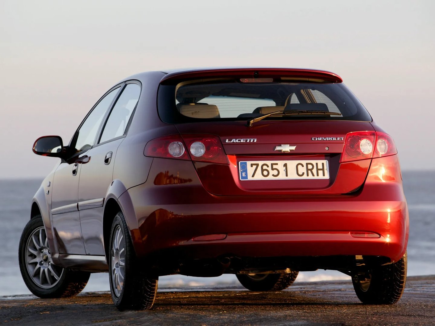 Chevrolet_Lacetti_1_generation__Hatchback_5-door__3.jpg