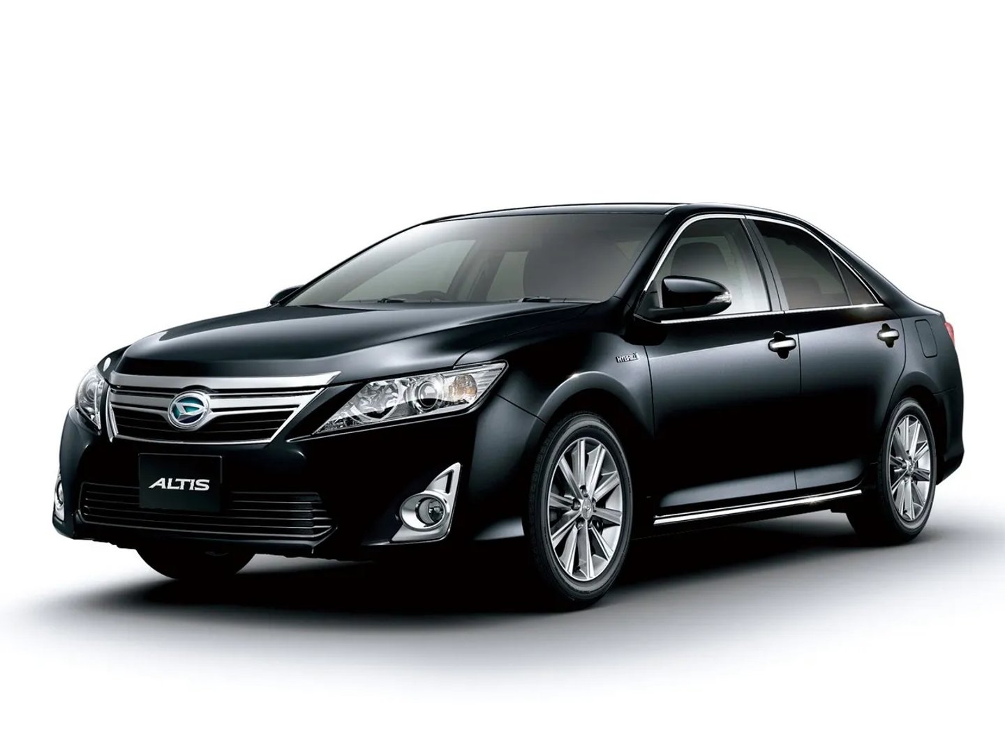 AVV50N  Sedan