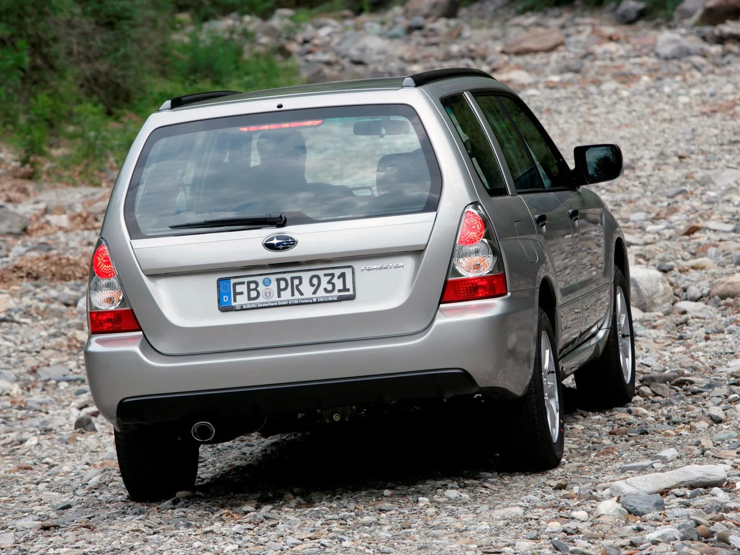 Subaru_Forester_2_generation_restyling__SUV_5-doors__10.jpg