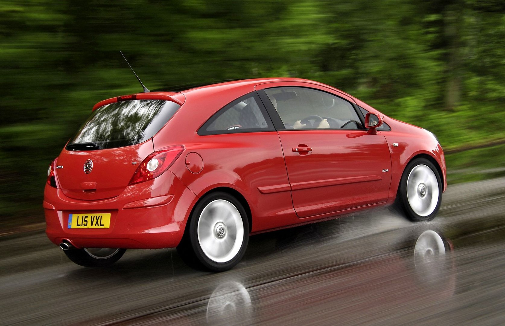 vauxhall_Corsa_4_generation__Mini_3-doors__2.jpg