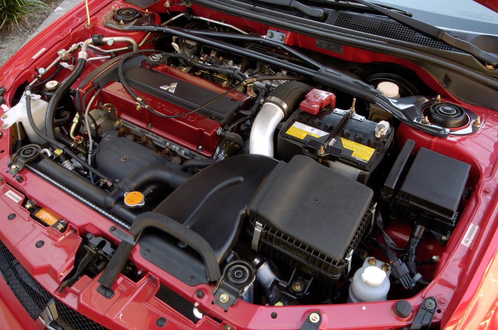 Mitsubishi_Lancer_Evolution_9_generation__Sedan__13.jpg