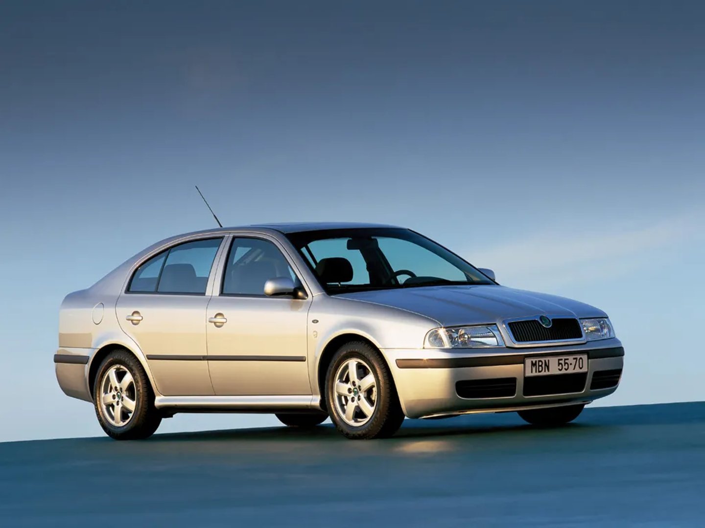 Skoda_Octavia_1_generation_restyling__Liftback__7.jpg