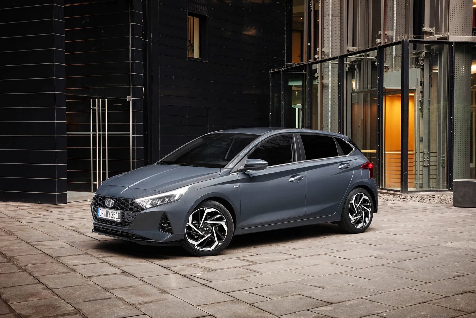 Hyundai_i20_3_generation__Mini_5-doors__6.jpg