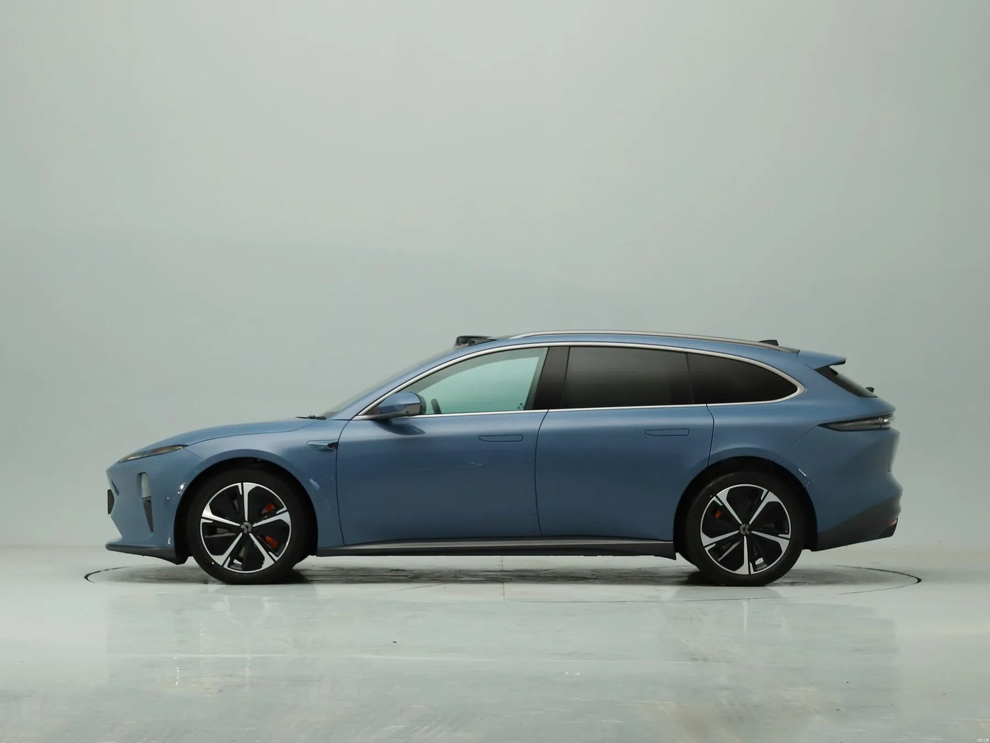 nio_ET5_1_generation__Estate_5-door__4.jpg