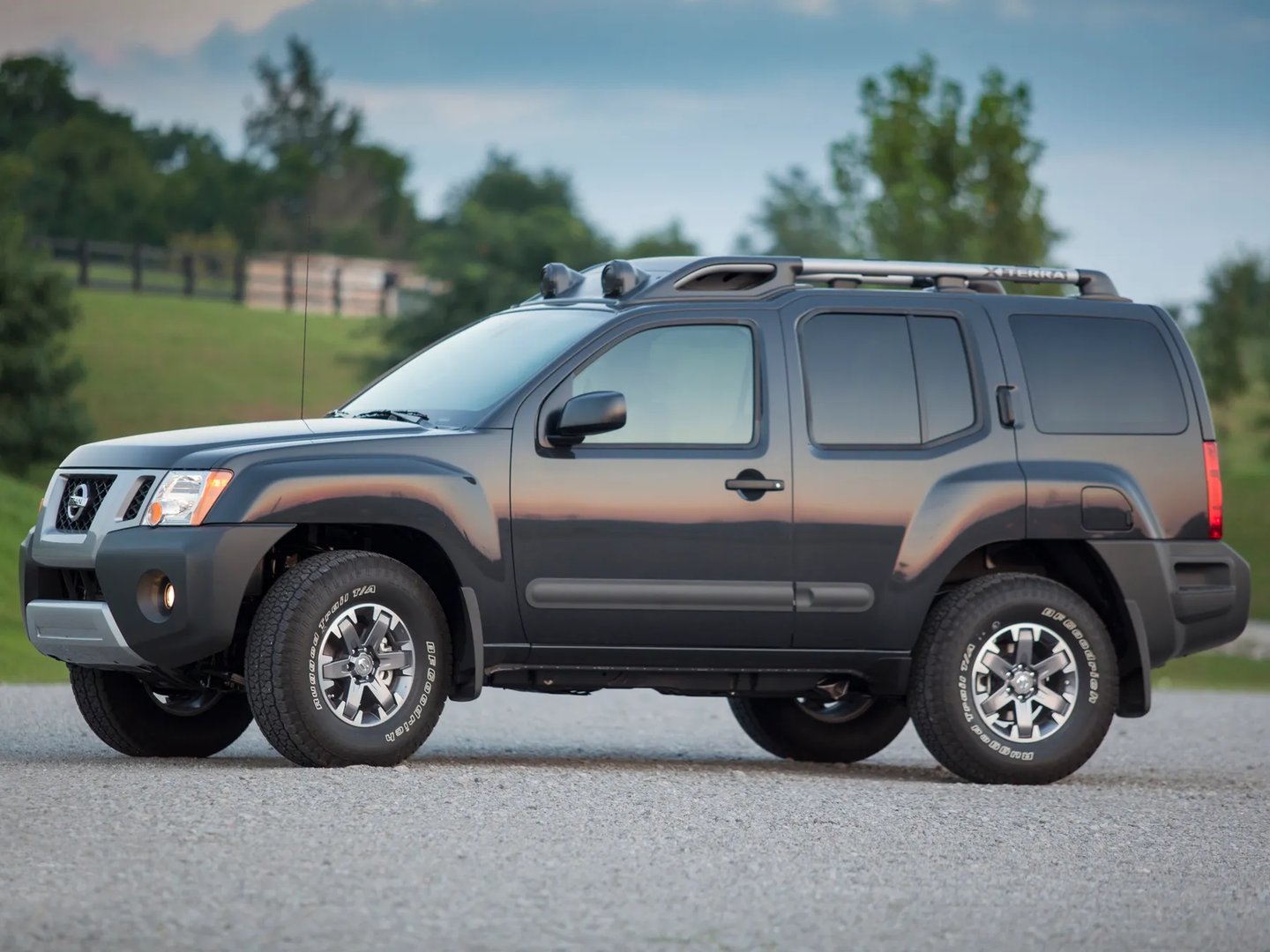 Nissan_Xterra_2_generation_restyling__SUV_5-doors__4.jpg
