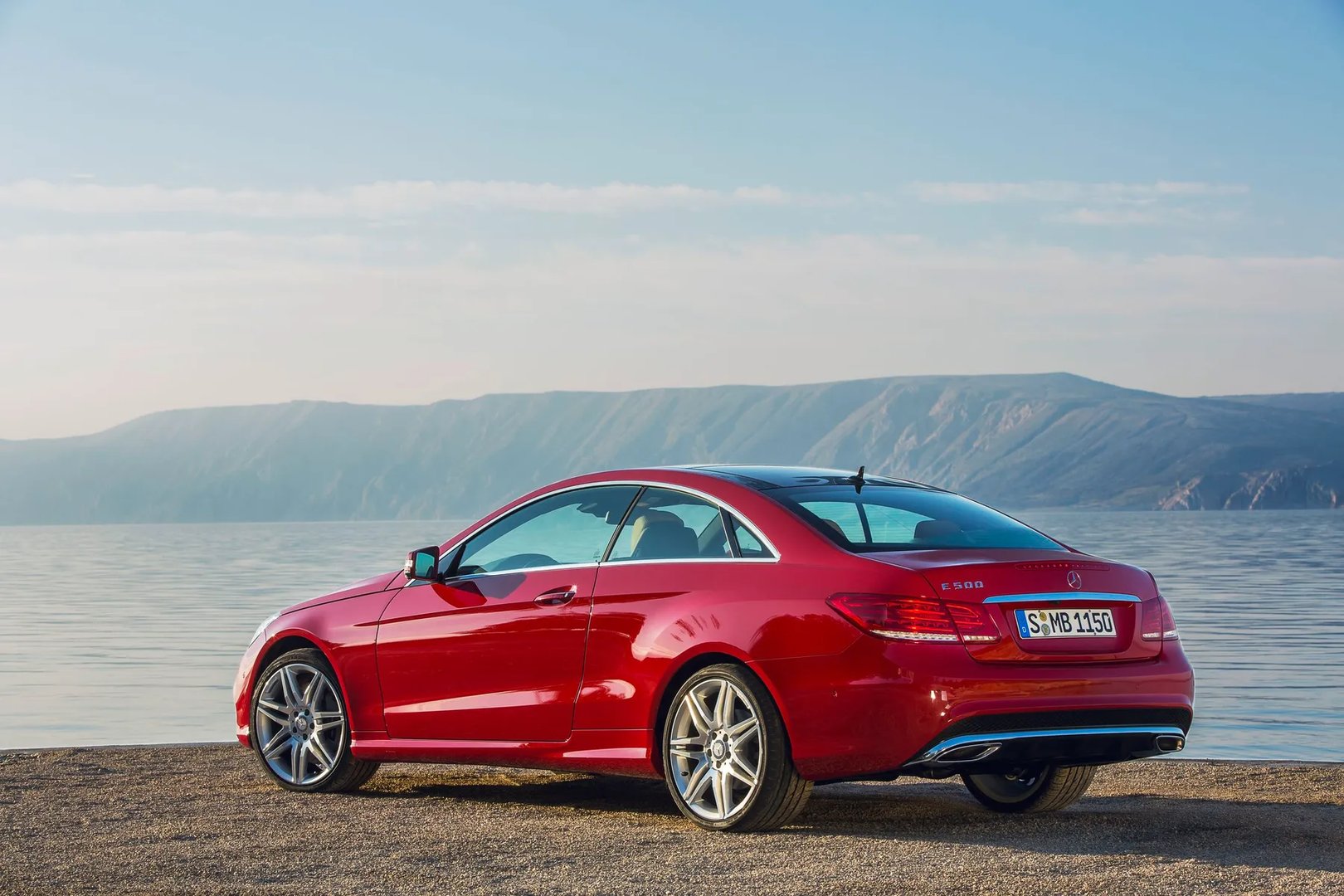 Mercedes_E-Class_4_generation__Coupe_Hardtop__7.jpg