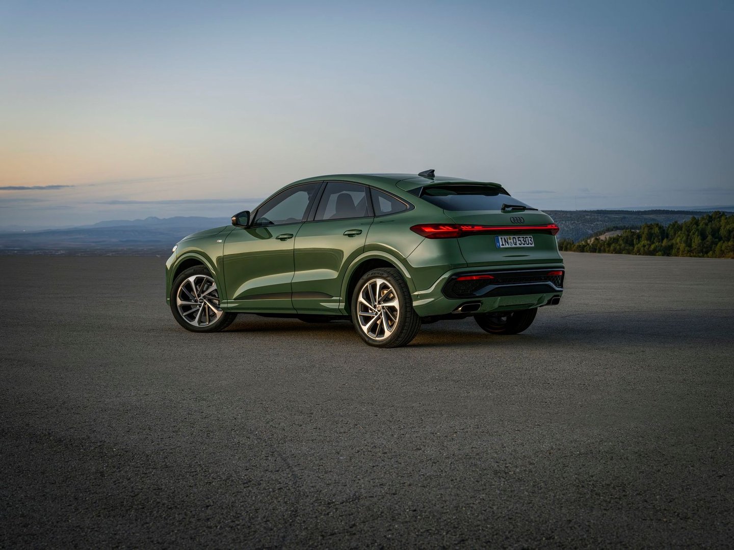 audi_Q5_Sportback_2_generation__SUV_Coupe__1.jpg