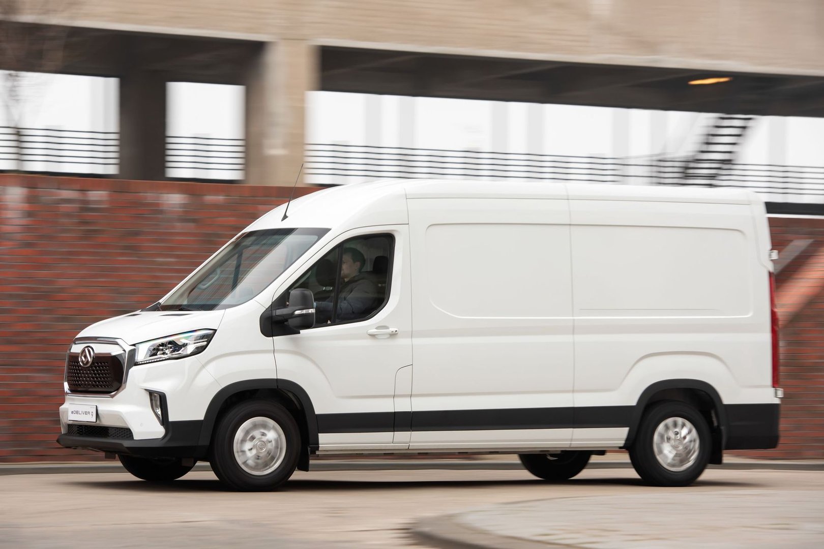 Maxus eDeliver 9 1 generation  Van 