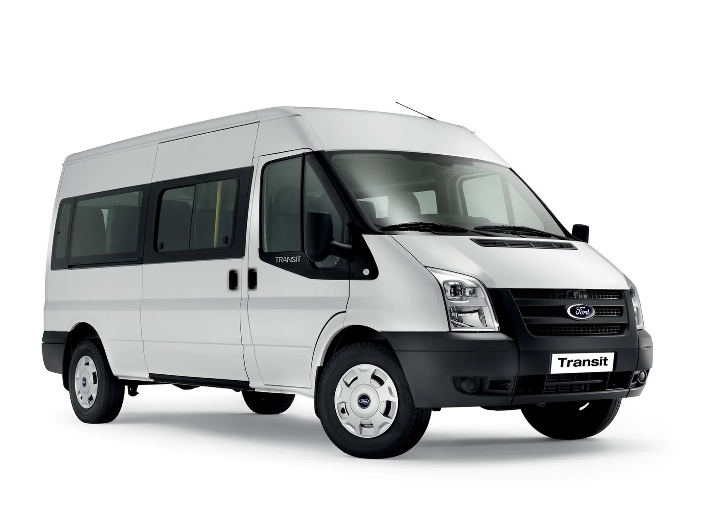 Ford_Transit_3_generation_restyling__Minibus_Long__4.jpg