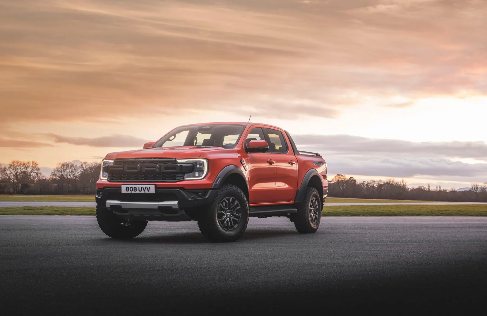 Ford_Ranger_Raptor_4_generation__Pickup_double-cab__9.jpg