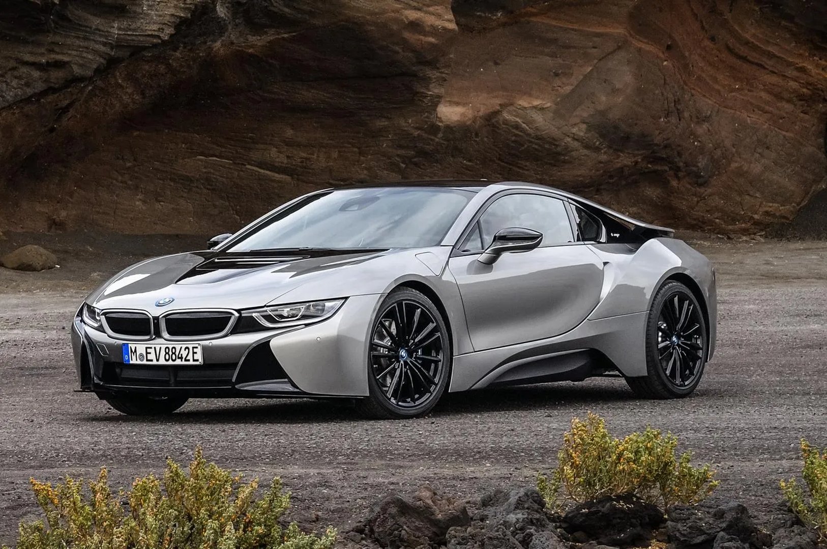 BMW i8 1 generation, restyling  Coupe