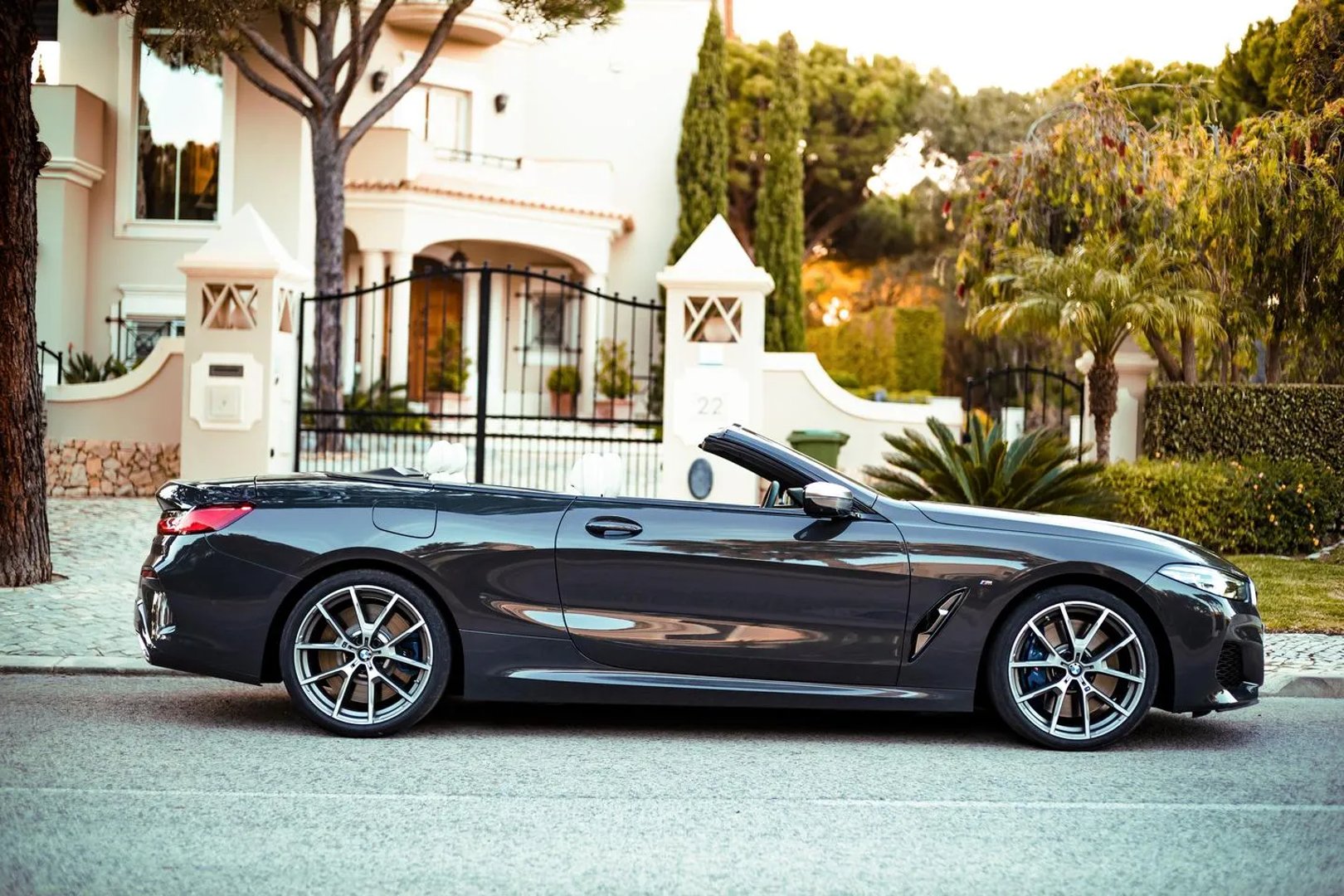 BMW_8_series_2_generation__Cabrio__2.jpg