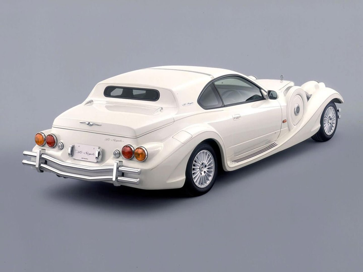 mitsuoka_Le-Seyde_1_generation__Cabrio__1.jpg