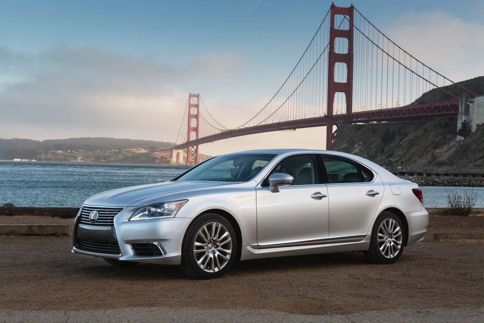 Lexus_LS_4_generation_restyling__Sedan__12.jpg